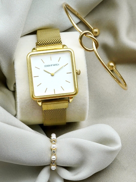 JOKER & WITCH Women White & Gold-Toned Beach Latte Love Triangle Watch Gift Set JWLT190
JOKER & WITCH Women White & Gold-Toned Beach Latte Love Triangle Watch Gift Set JWLT190