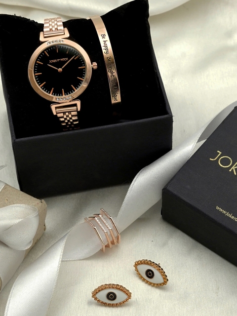 JOKER & WITCH Women Black & Rose Gold-Toned Miss Me More Love Stack Watch Gift Set-JWLS227
JOKER & WITCH Women Black & Rose Gold-Toned Miss Me More Love Stack Watch Gift Set-JWLS227
