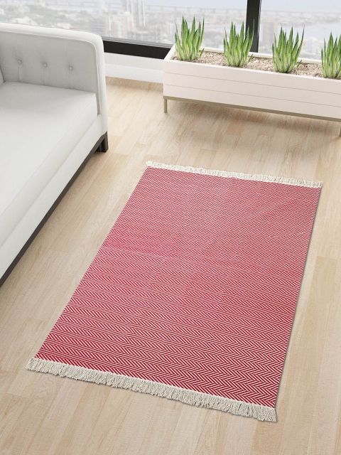 Living scapes by Pantaloons Pink & Off White Geometric Printed 110 GSM Cotton Bath Rug
Living scapes by Pantaloons Pink & Off White Geometric Printed 110 GSM Cotton Bath Rug