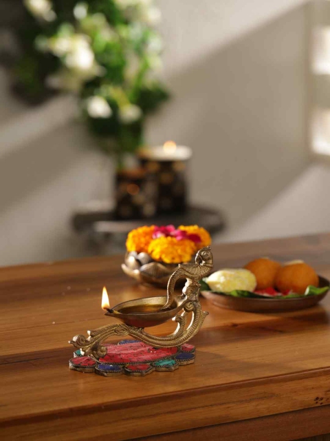 Amoliconcepts Gold Traditional Aarti Table Lamp