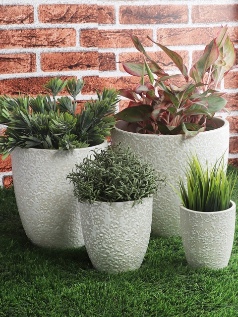 The Decor Mart Set Of 4 Off White Textured Ceramic Planters