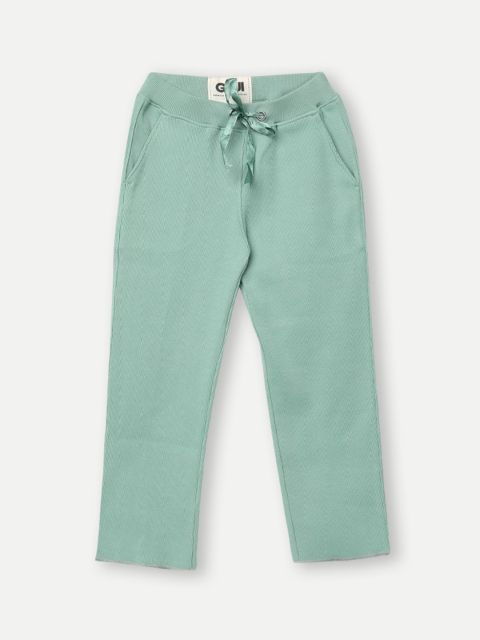 GOJI Girls Green Solid Comfortable-Fit Track Pants