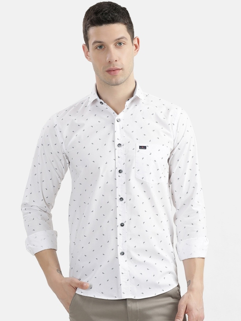 V2 Value & Variety Men White Slim Fit Printed Casual Shirt