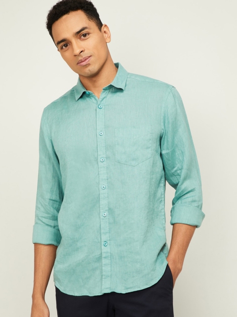 CODE by Lifestyle Men Green Slim Fit Casual Shirt