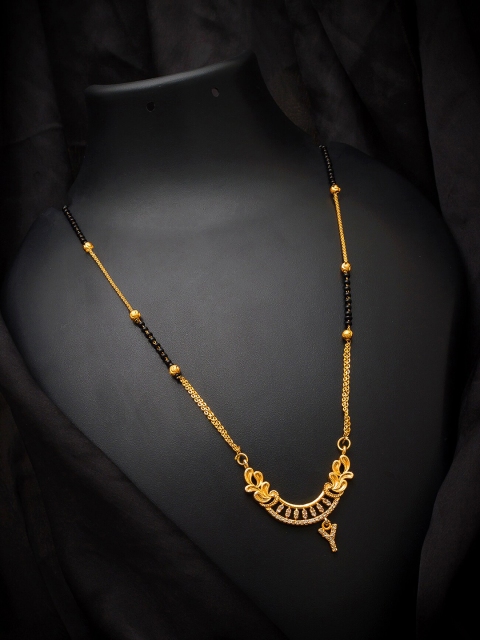 aadita Gold-Plated Black & White Stone-Studded Alphabet Initials Letter Y Mangalsutra
aadita Gold-Plated Black & White Stone-Studded Alphabet Initials Letter Y Mangalsutra