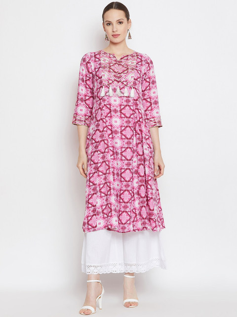 One of a Kind Women Pink & White Geometric Printed Thread Work Crepe Anarkali Kurta
One of a Kind Women Pink & White Geometric Printed Thread Work Crepe Anarkali Kurta