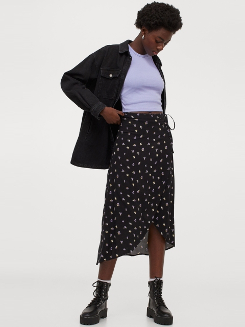 H&M Women Black & Lavender Floral Print Wrapover Skirt