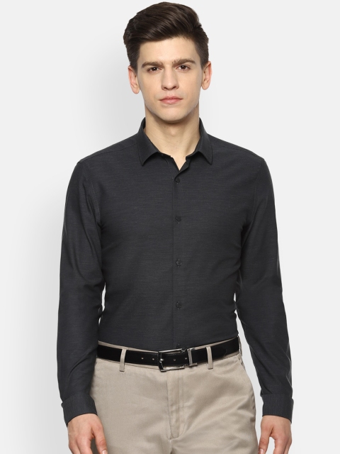 Louis Philippe Men Black Solid Slim Fit Shirt