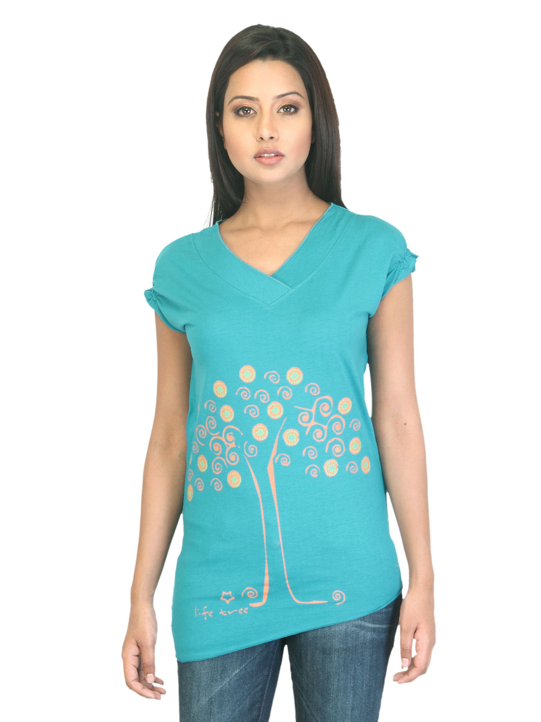 Urban Yoga Women Printed Turquoise Blue Top