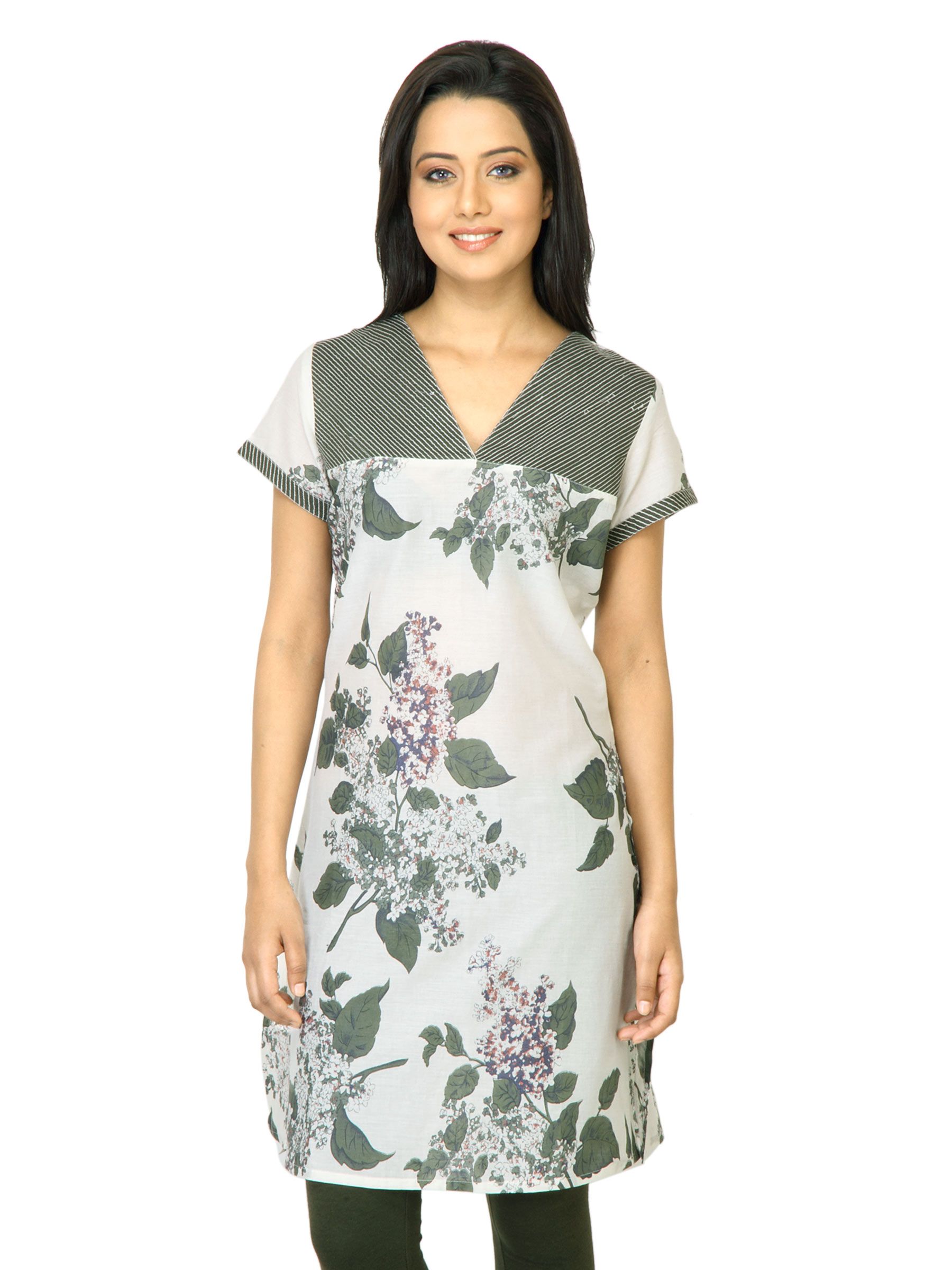 Diva Women Printed White Kurta