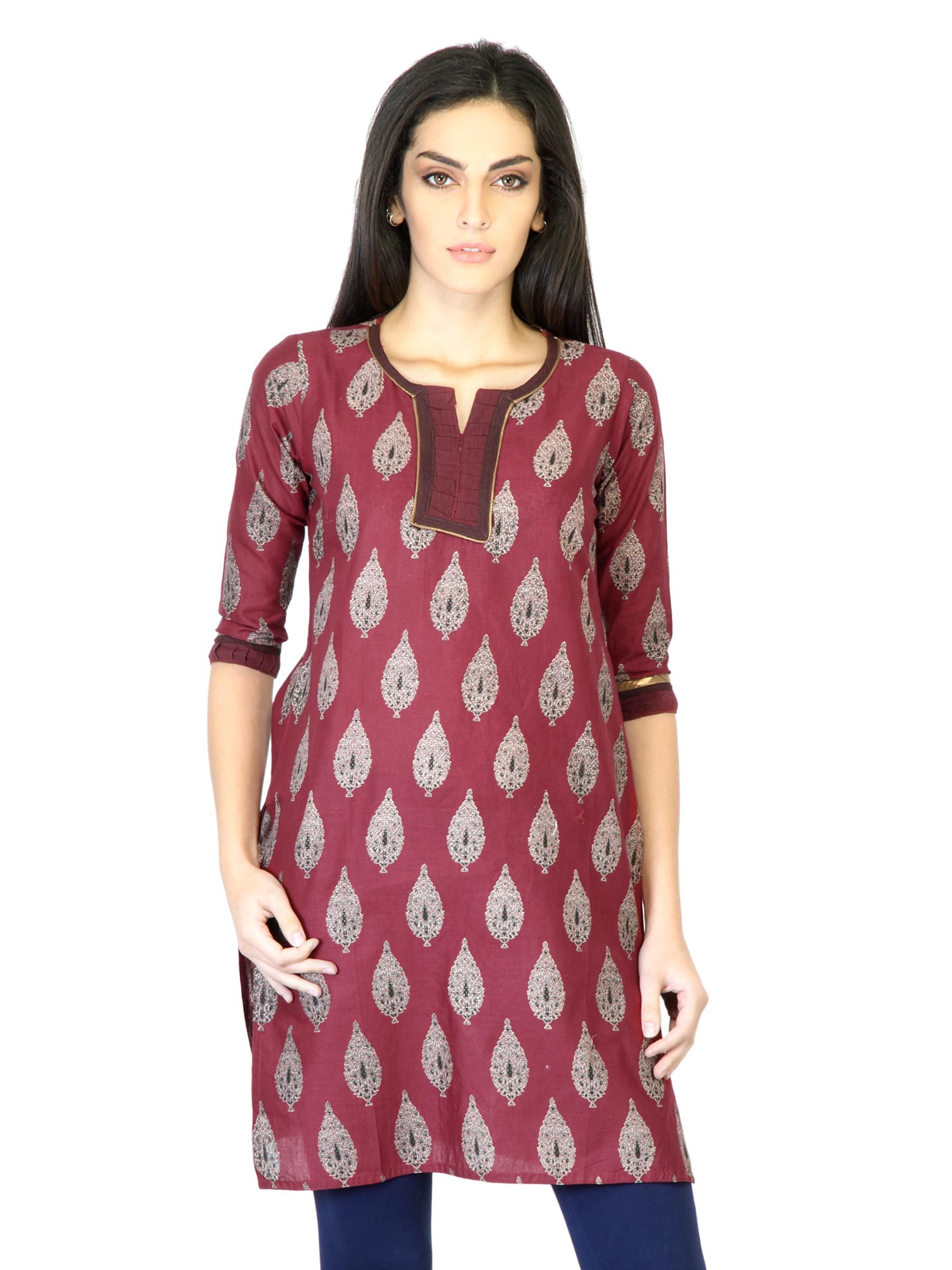 Vishudh Women Red Printed Kurta