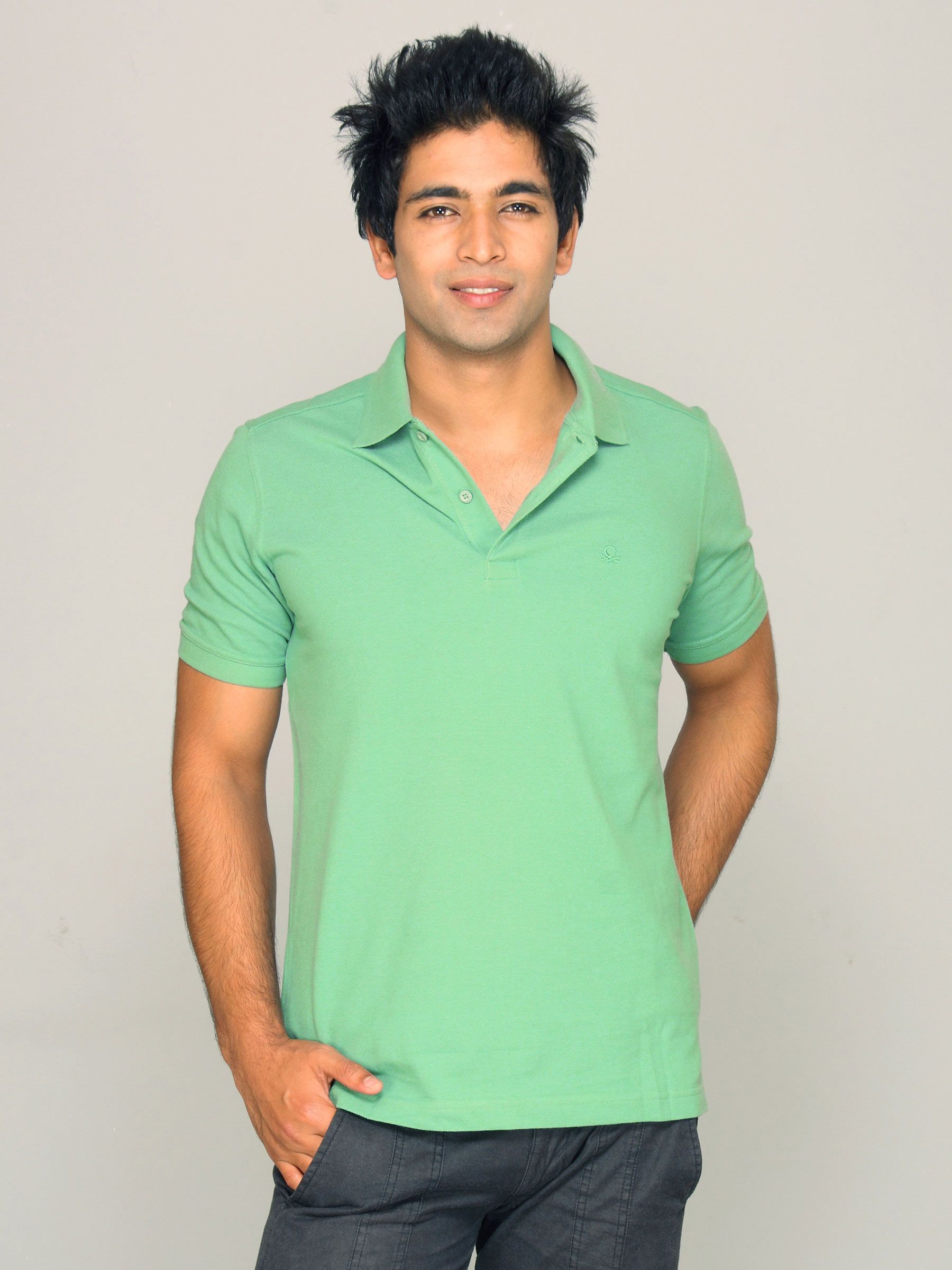 UCB Men's Logo Chest Green T-shirt