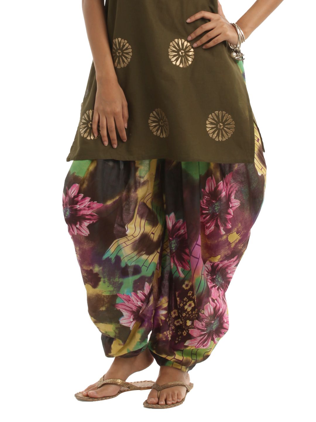 Shree Women Multi Colored Jodhpuri Salwar
