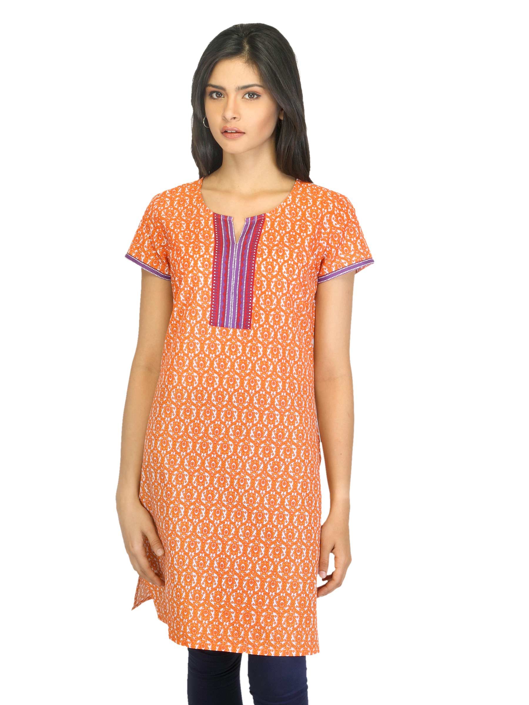 Aurelia Women Printed Orange Kurta