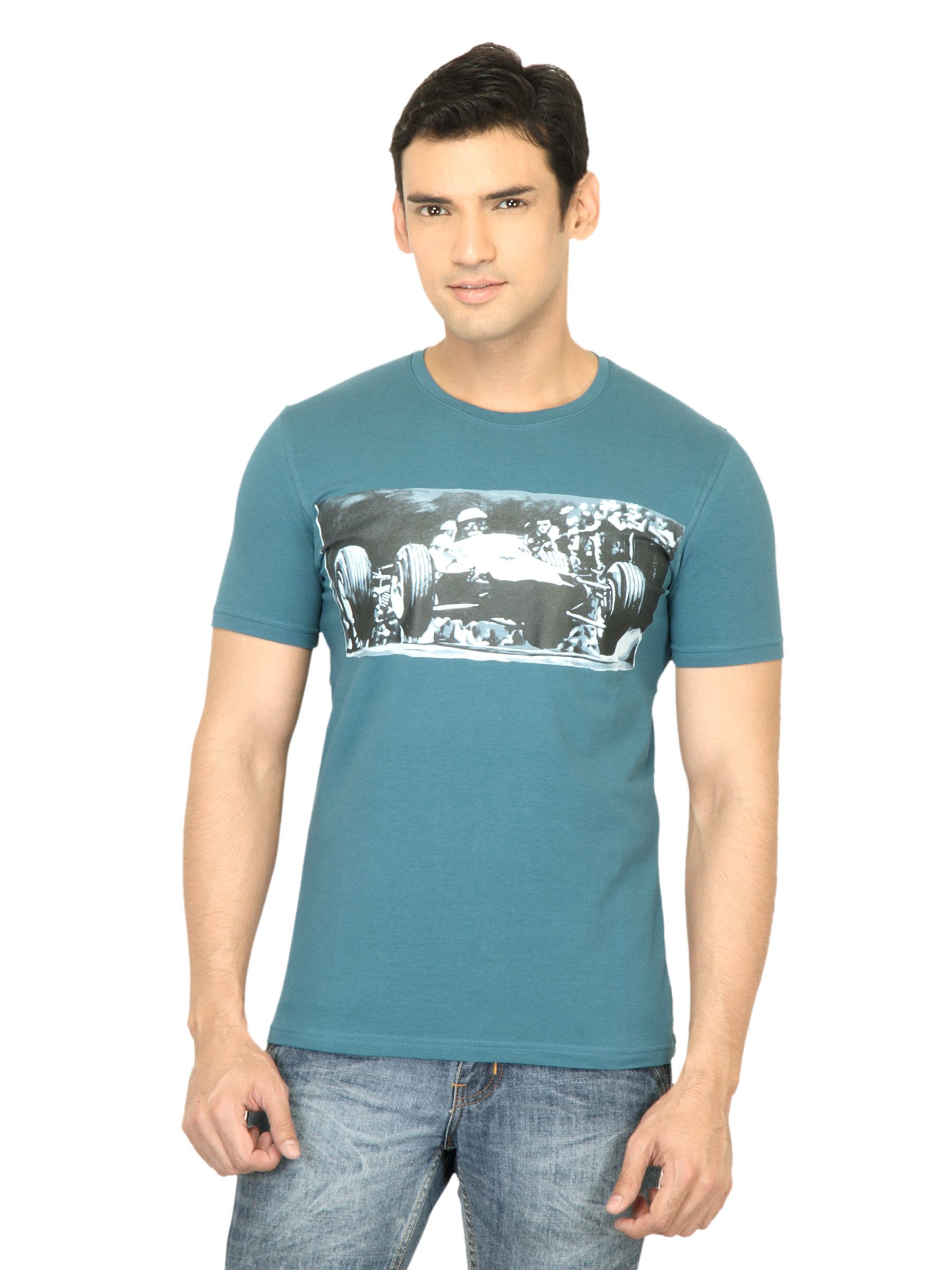 United Colors of Benetton Men Printed Blue Tshirt