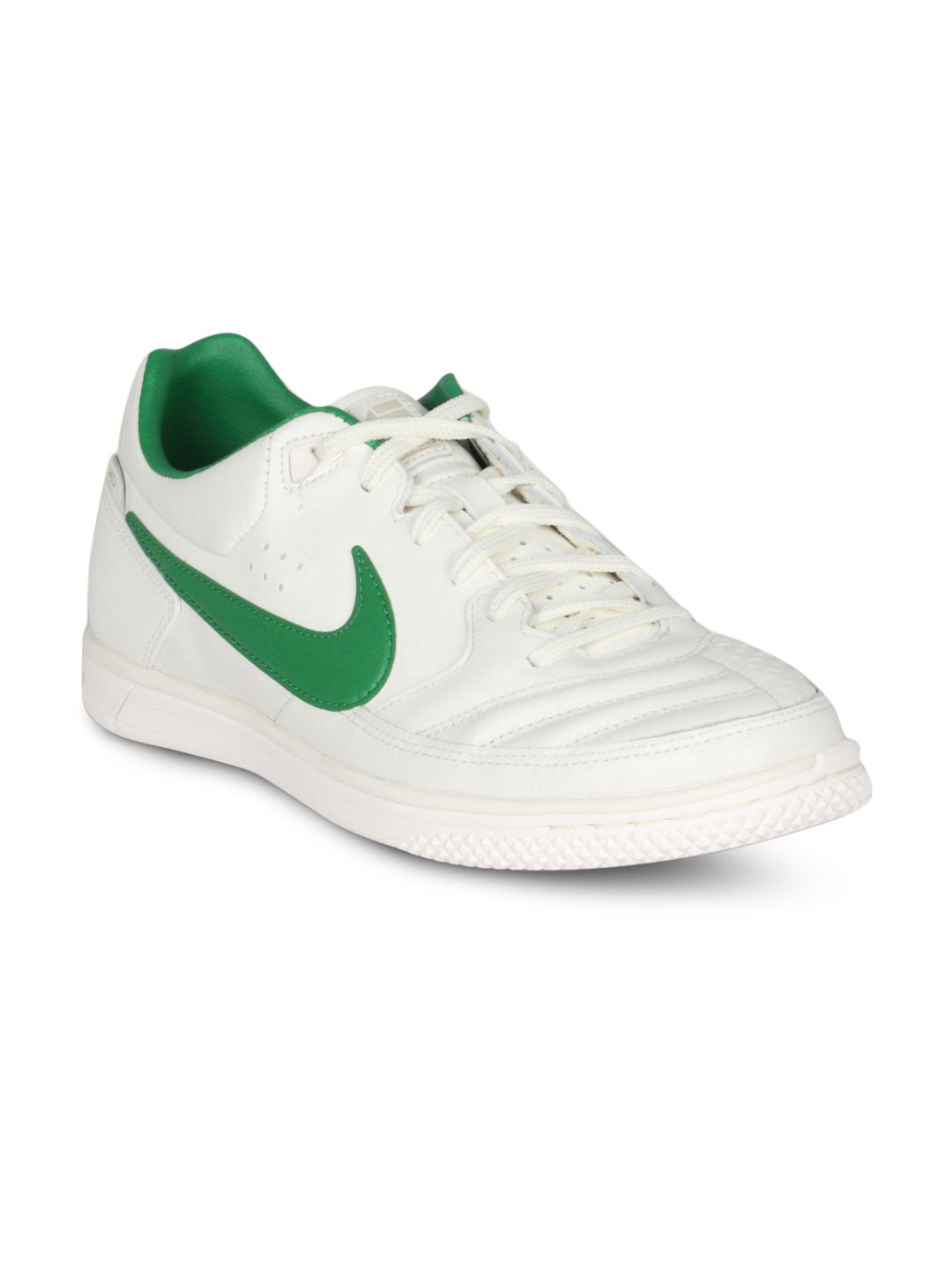Buy Nike Men's Streetgato White Shoe - Sports Shoes for Men 6747