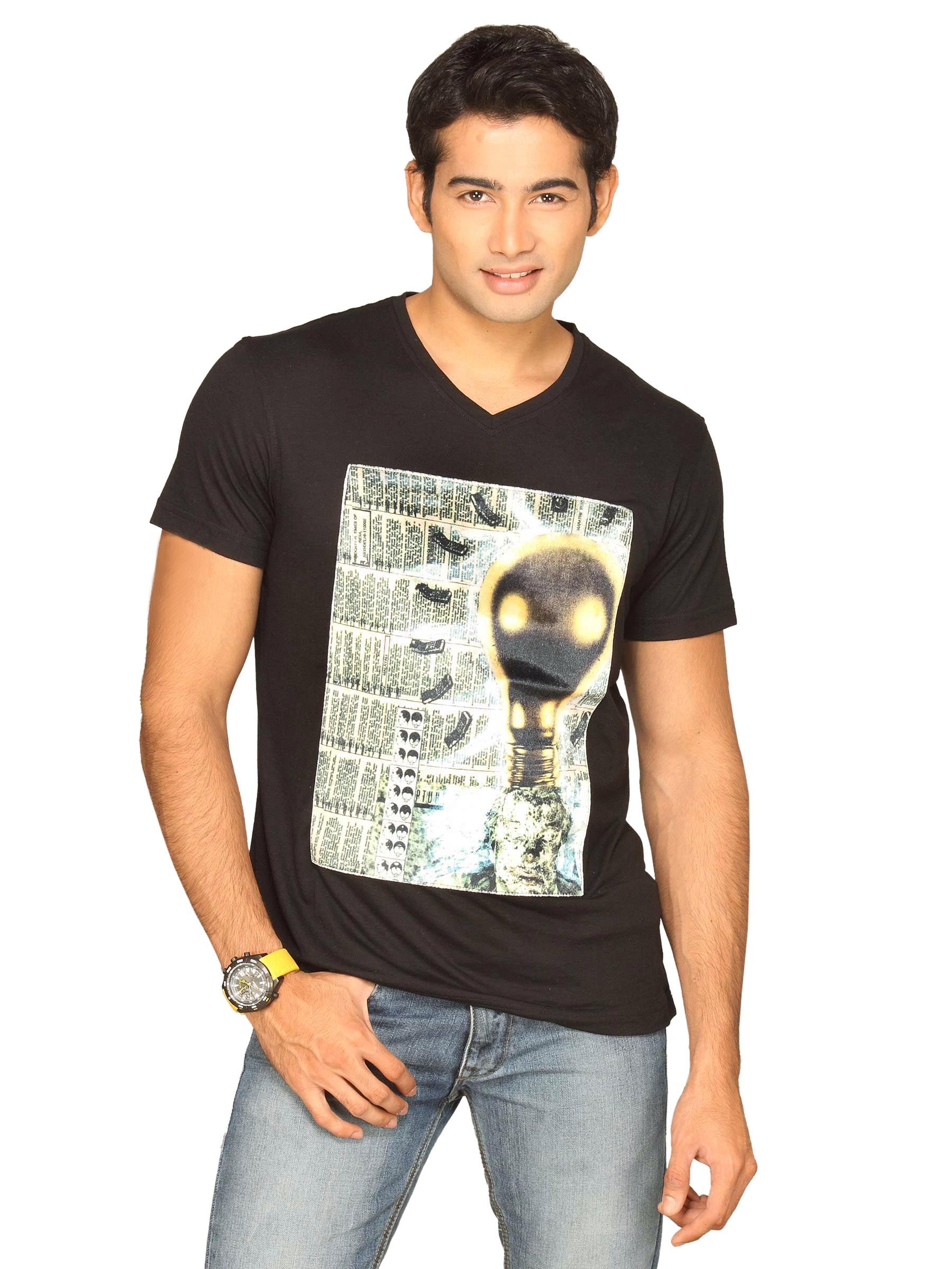 UCB Men's Shiny Print Patch Black T-shirt