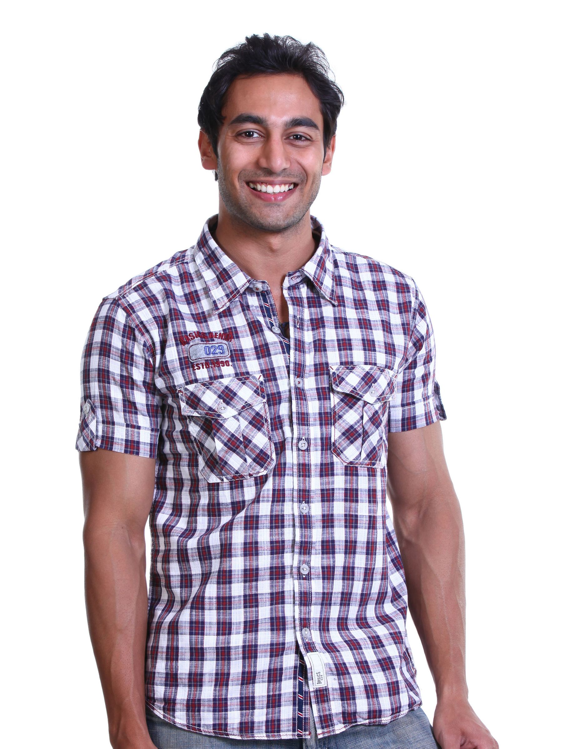 Basics Men Red Slim FitChecked Shirt