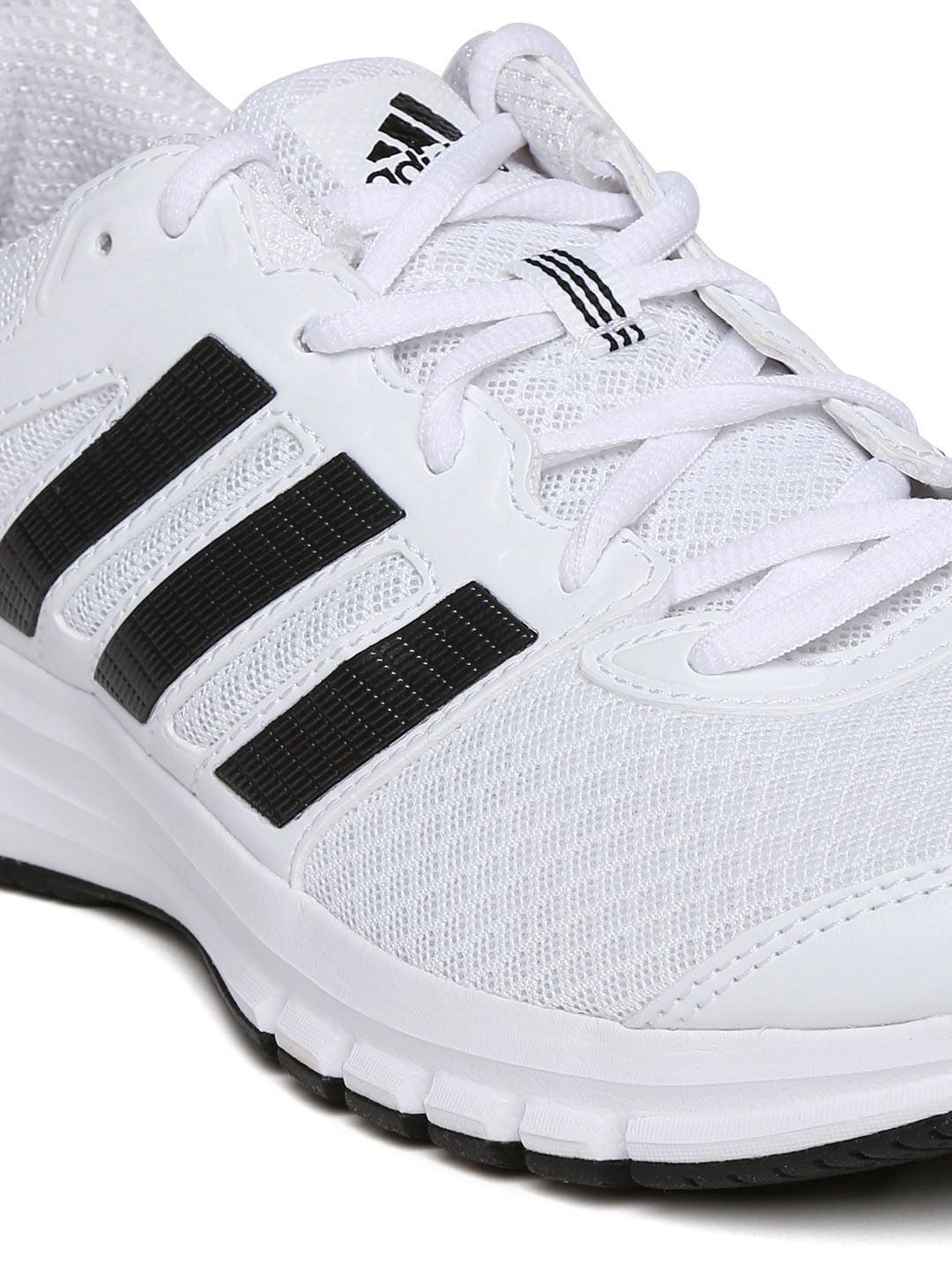 Buy ADIDAS Men White Duramo 6 M Running Shoes - Sports Shoes for Men 516192  | Myntra