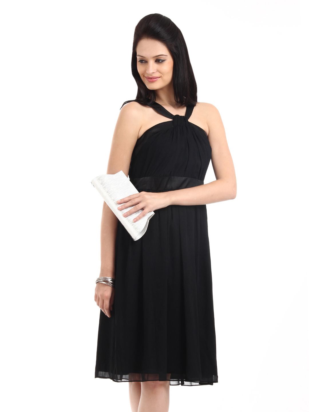 Avirate Women Black Dress