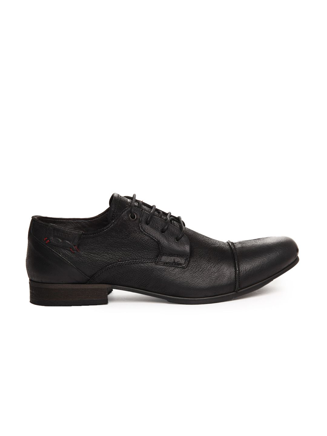 Buy Levis Men Black Leather Semi-Formal Shoes - Formal Shoes for Men 167164  | Myntra
