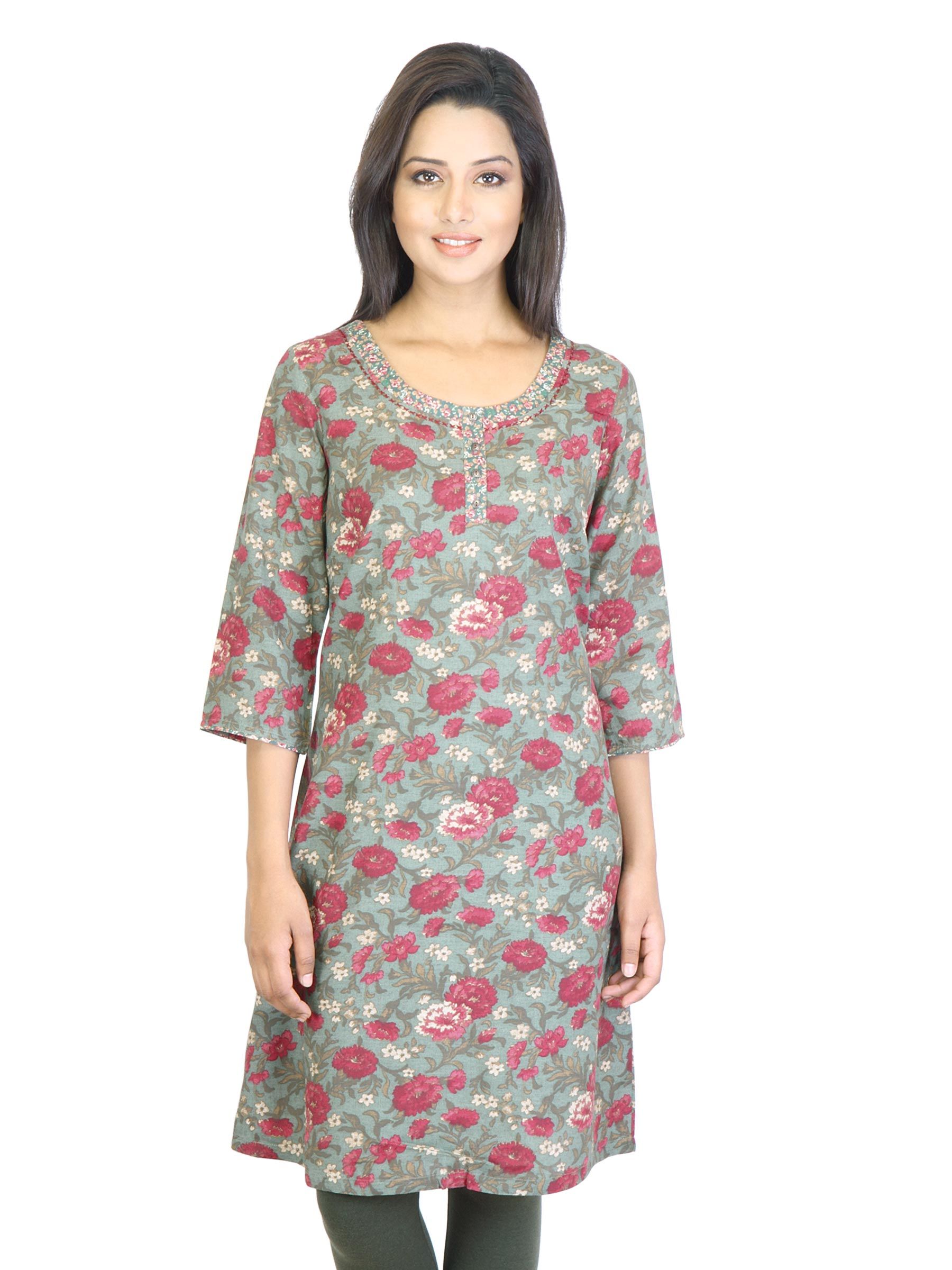 W Women Green Printed Kurta