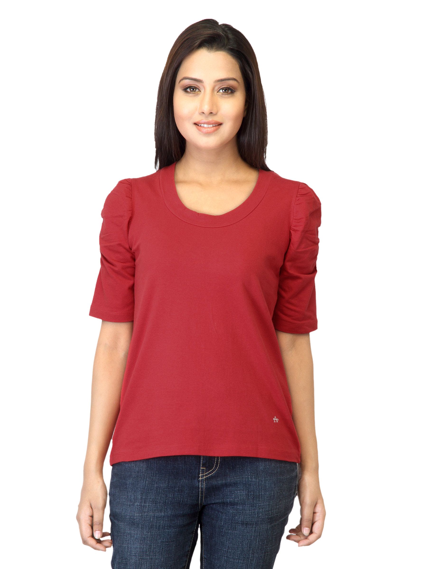 Arrow Woman Red Top