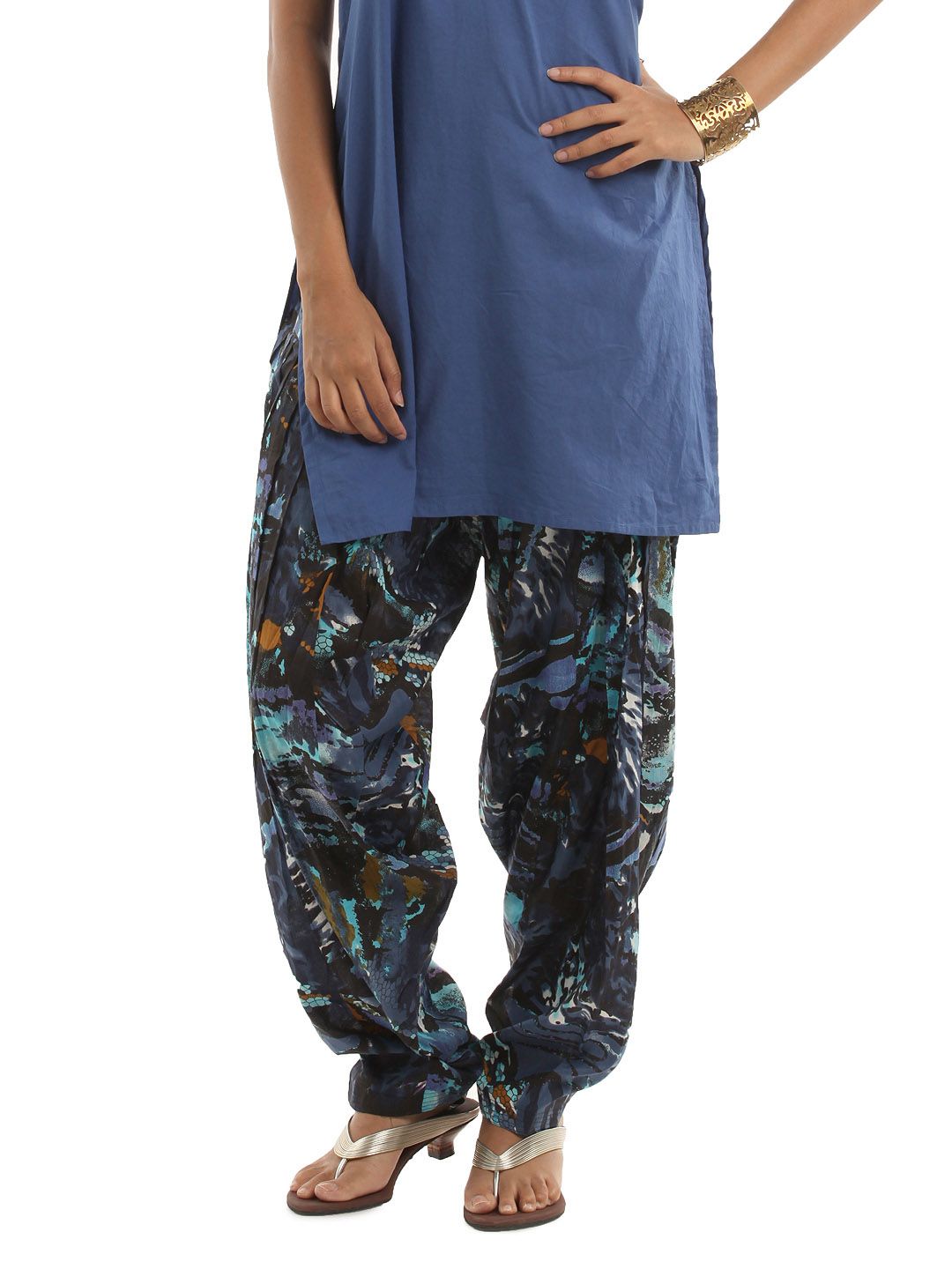 Shree Women Navy Blue Printed Patiala