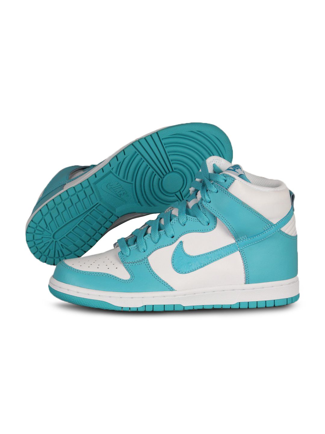 high top blue and white dunks