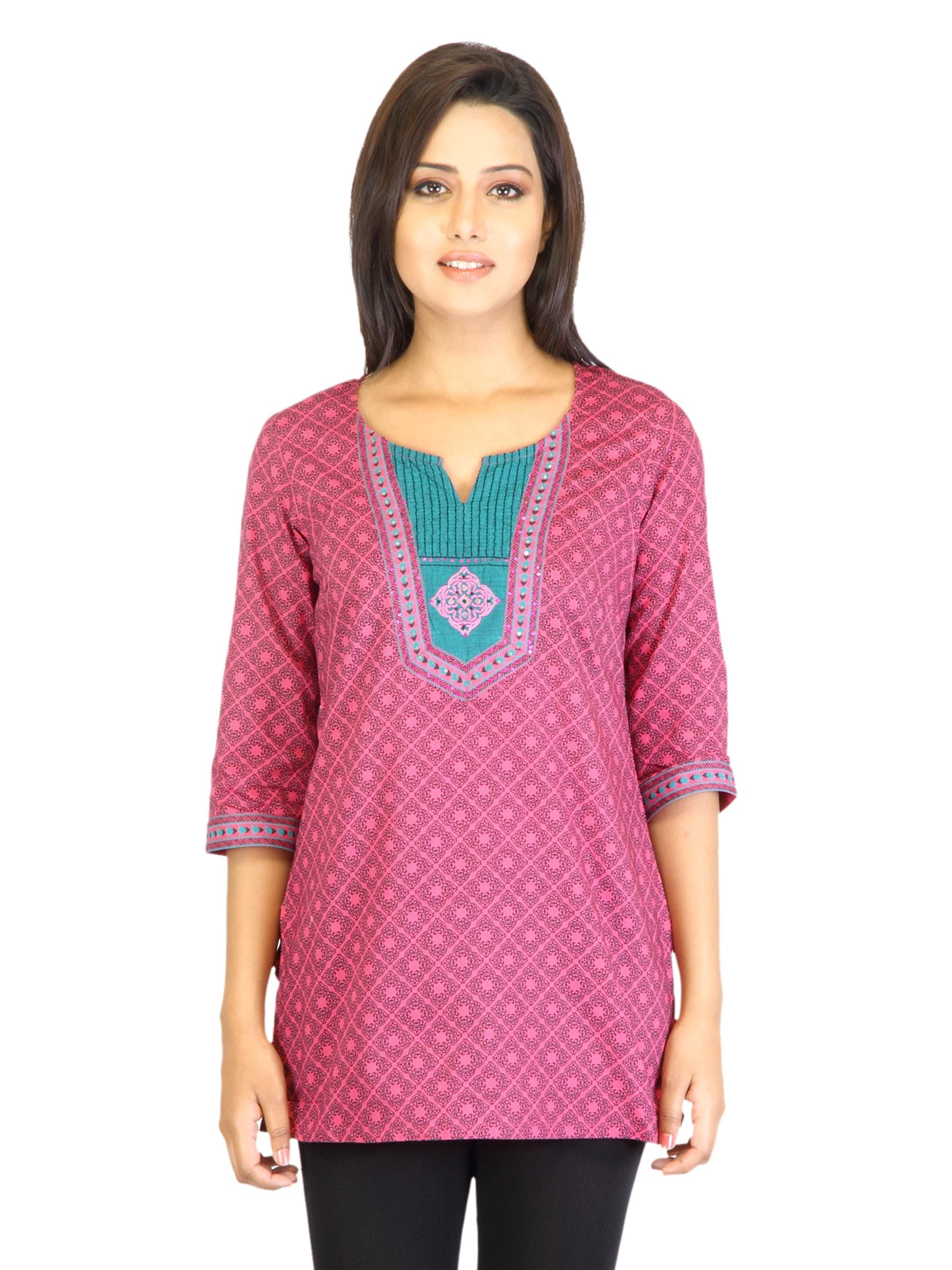 Aurelia Women Pink Printed Kurti