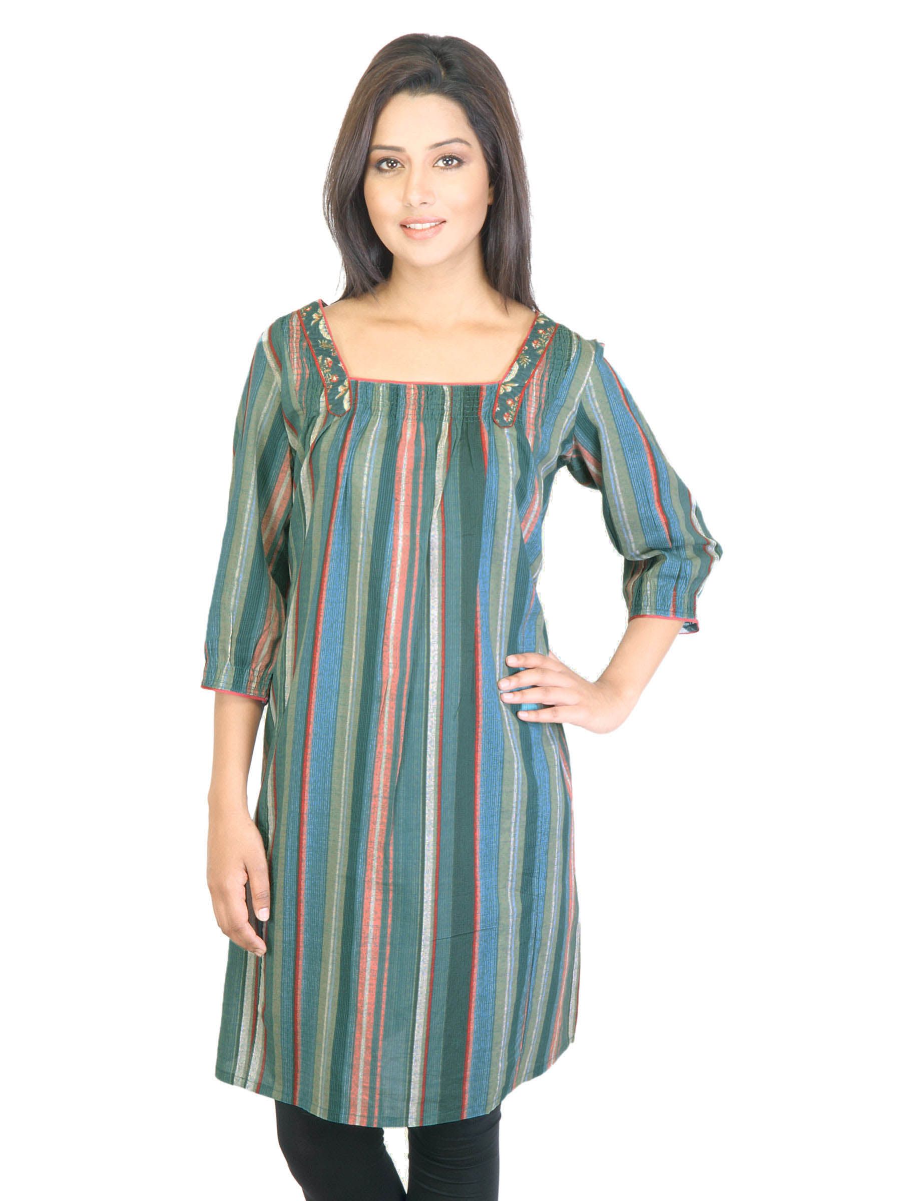 W Women Green Striped Kurta