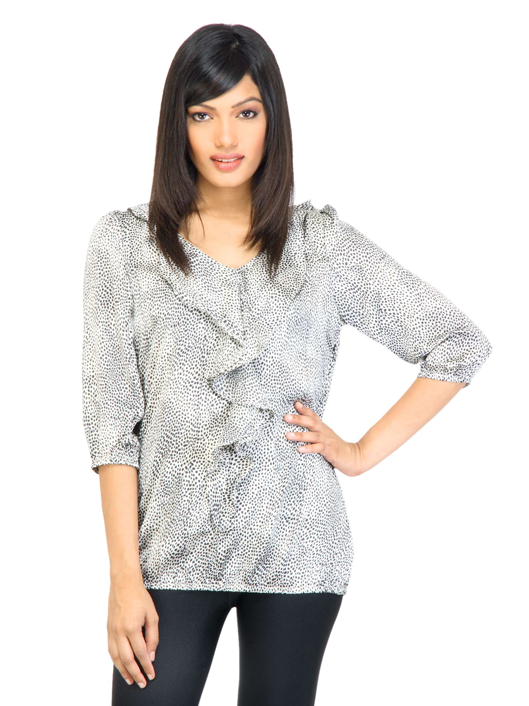 Arrow Woman Igor Black Top