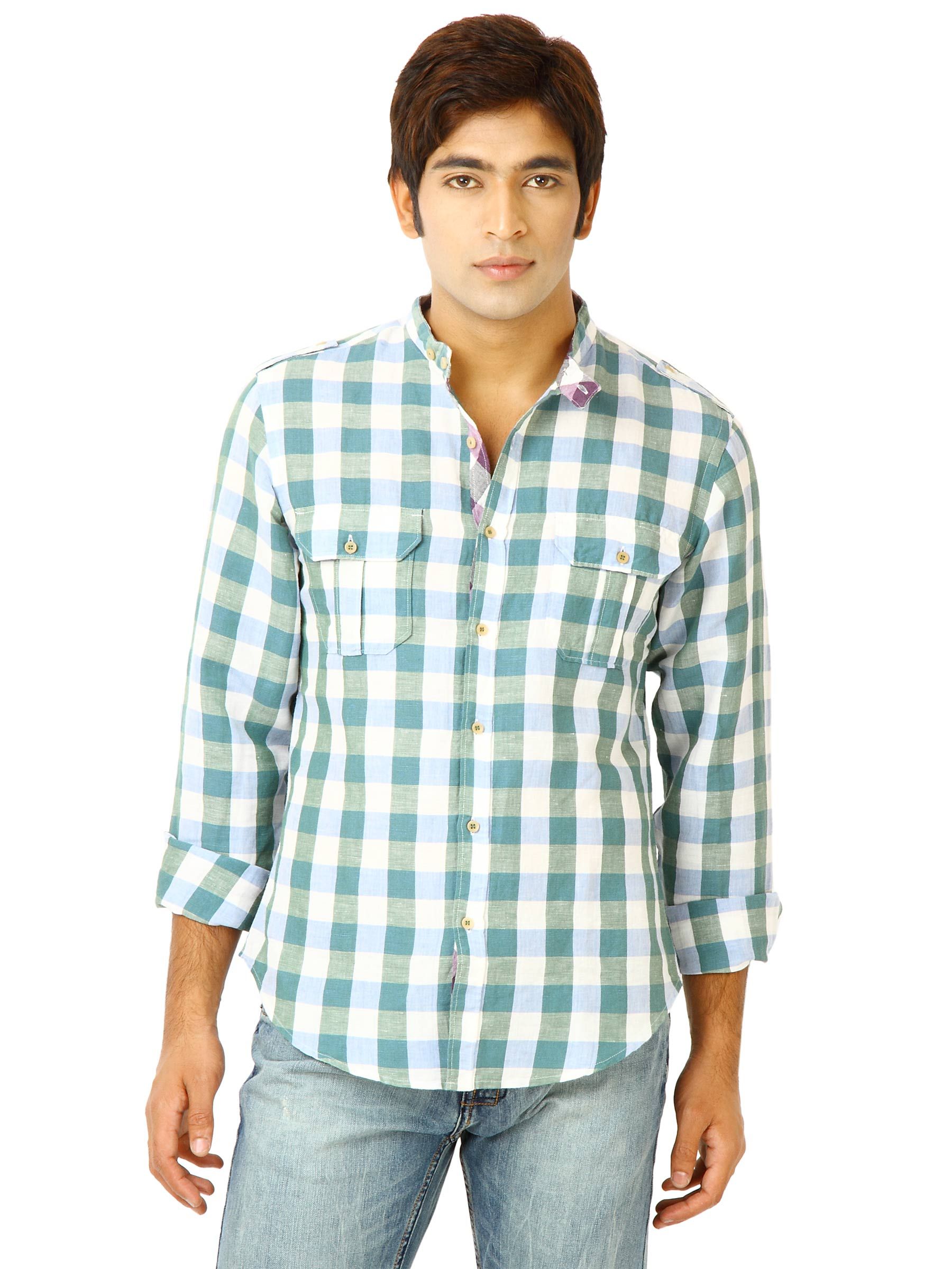 United Colors of Benetton Men Checks Green Shirt