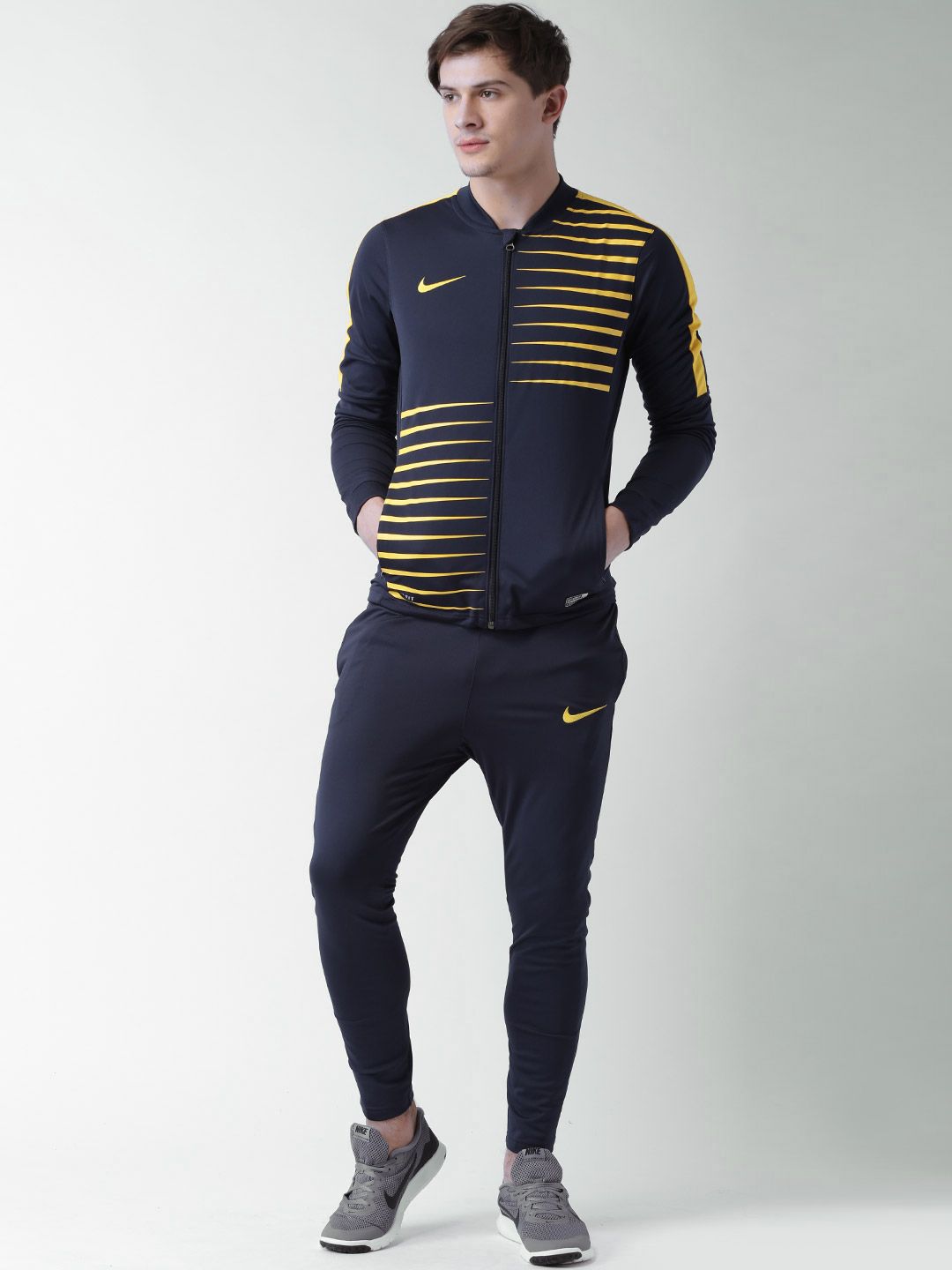 nike tracksuit india