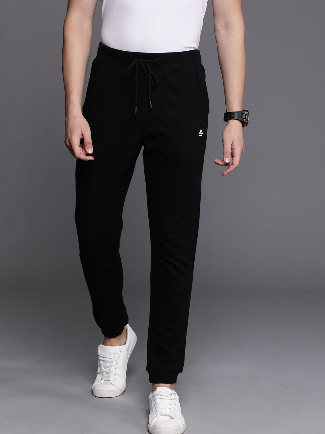 WROGN Men Black Solid Slim Fit joggers-picture-27