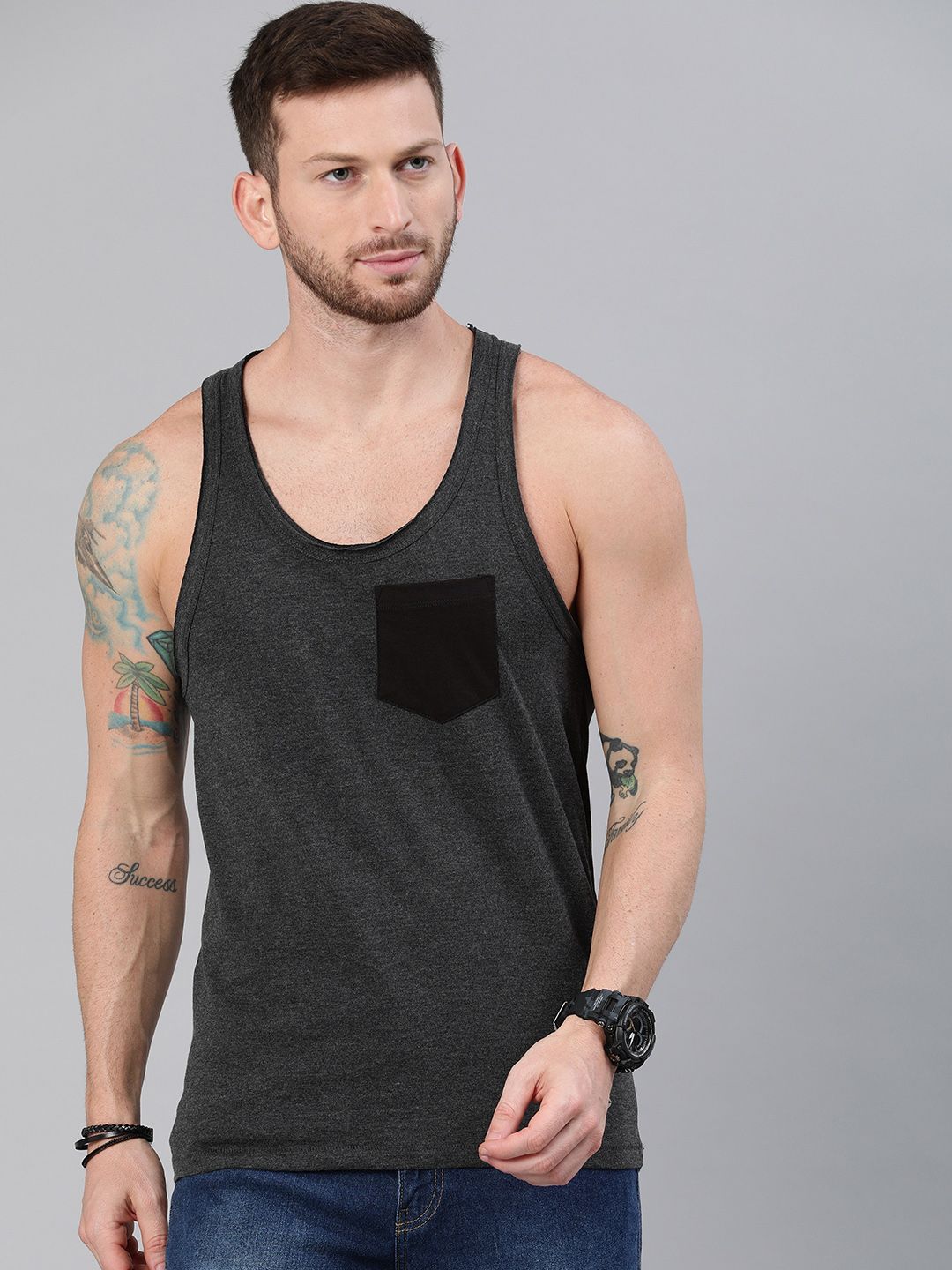 Roadster Men Charcoal Grey Melange Solid Scoop Neck Cotton T-shirt With Racer Back-picture-24