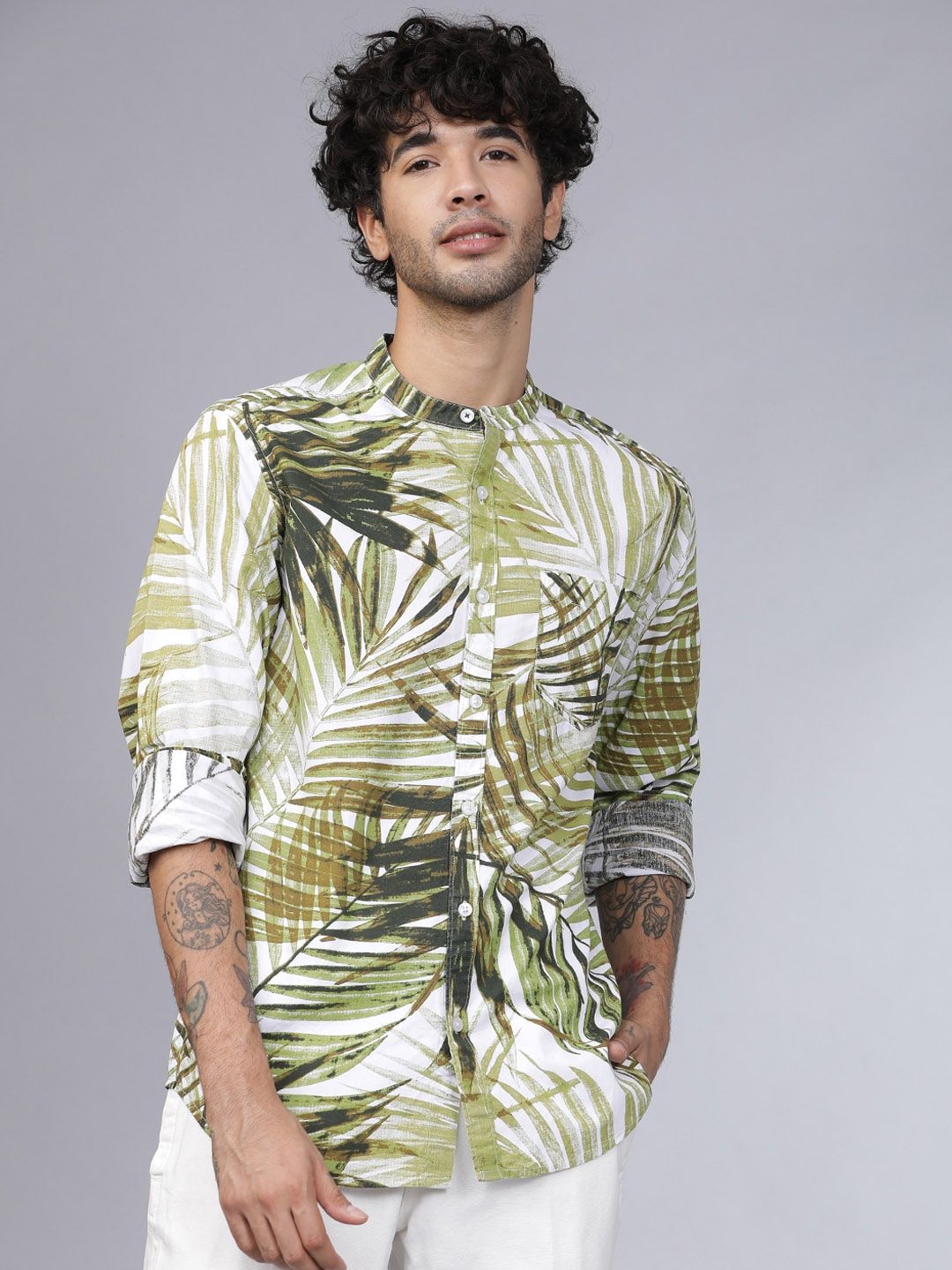 HIGHLANDER Men White & Olive Green Slim Fit Printed Casual Shirt-picture-17