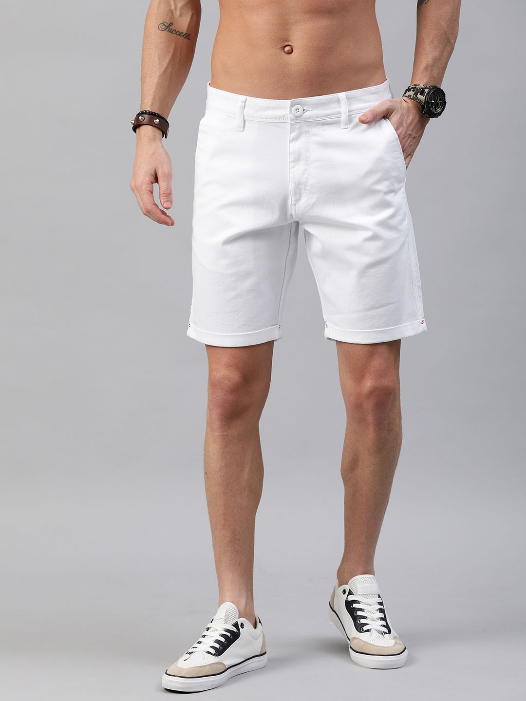 Roadster Men White Solid Regular Fit Shorts-image-30