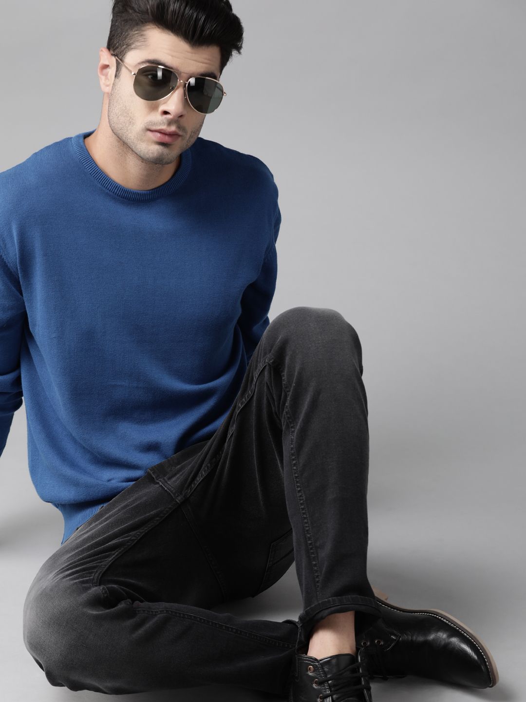 Roadster Men Blue Solid Pullover Sweater-picture-44