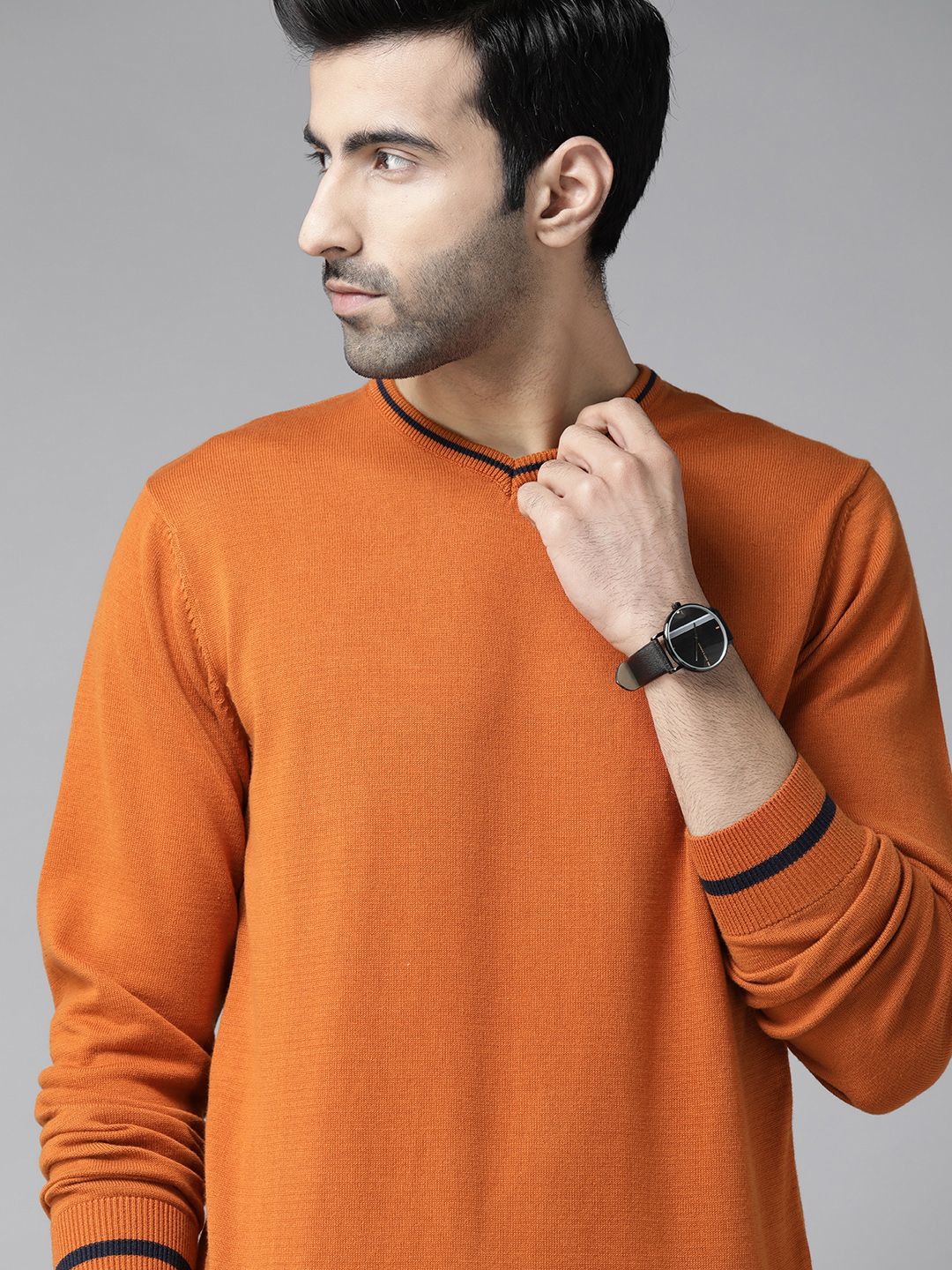 Buy Roadster Roadster Men Orange Solid Pullover Sweater at Redfynd