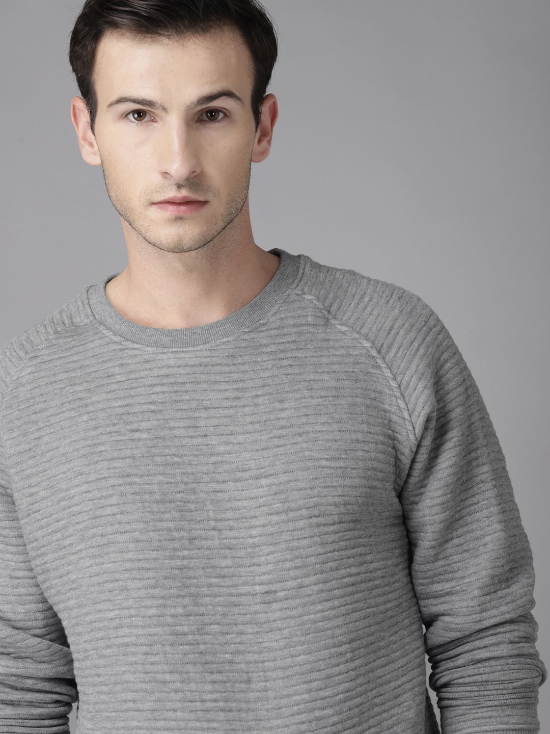 Roadster Men Grey Melange Self Striped Sweatshirt-picture-36