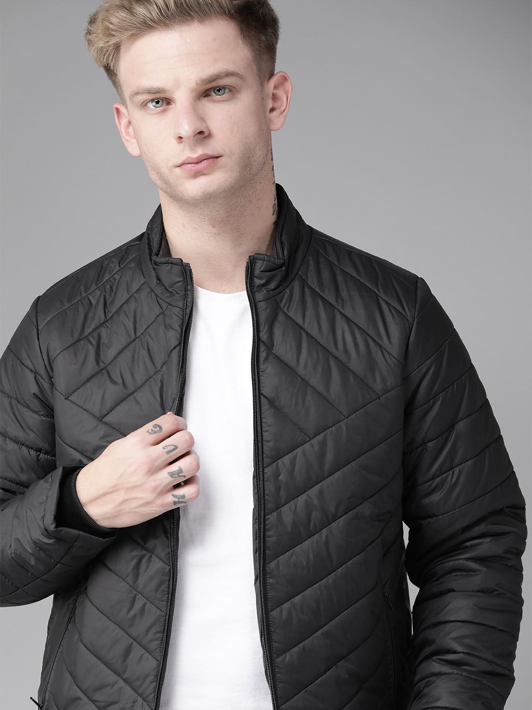 roadster black solid quilted jacket