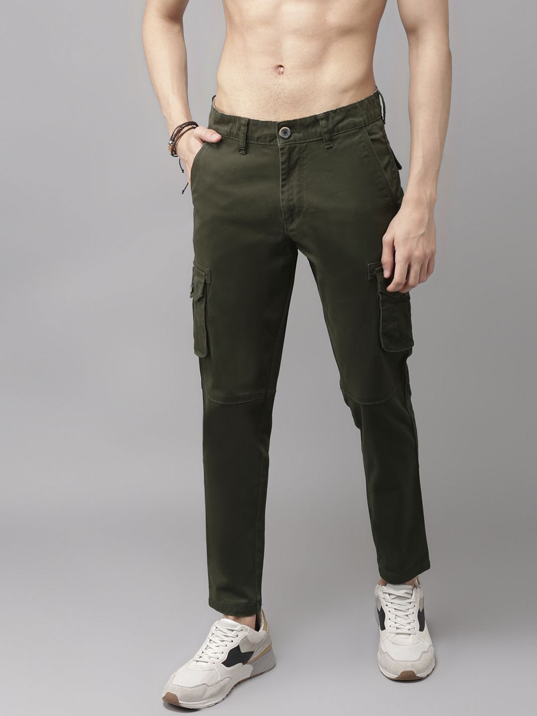 Roadster Men Olive Green Solid Cargos - Price History