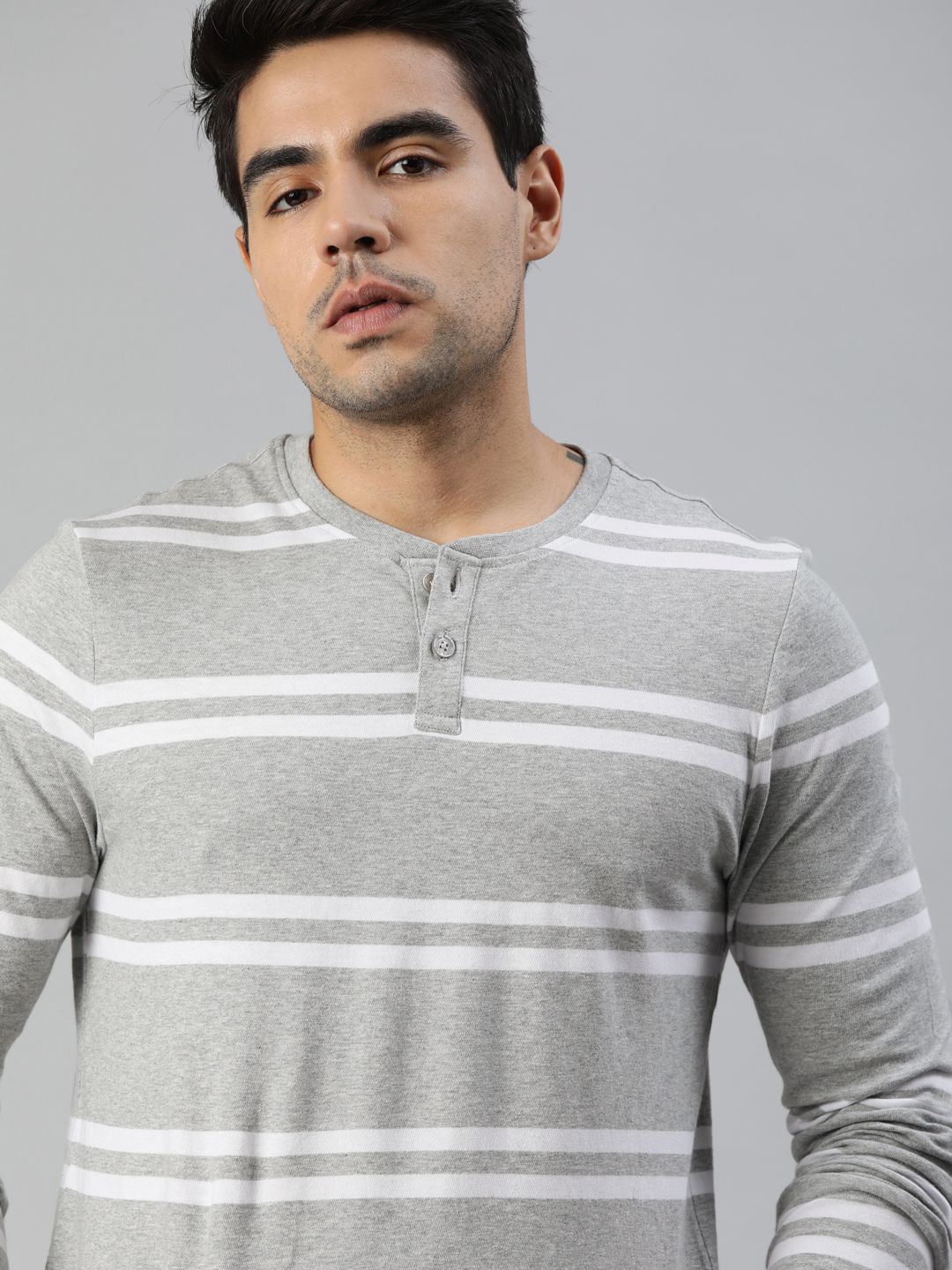 Roadster Men Grey Melange White Striped Henley Neck Pure Cotton Tshirt