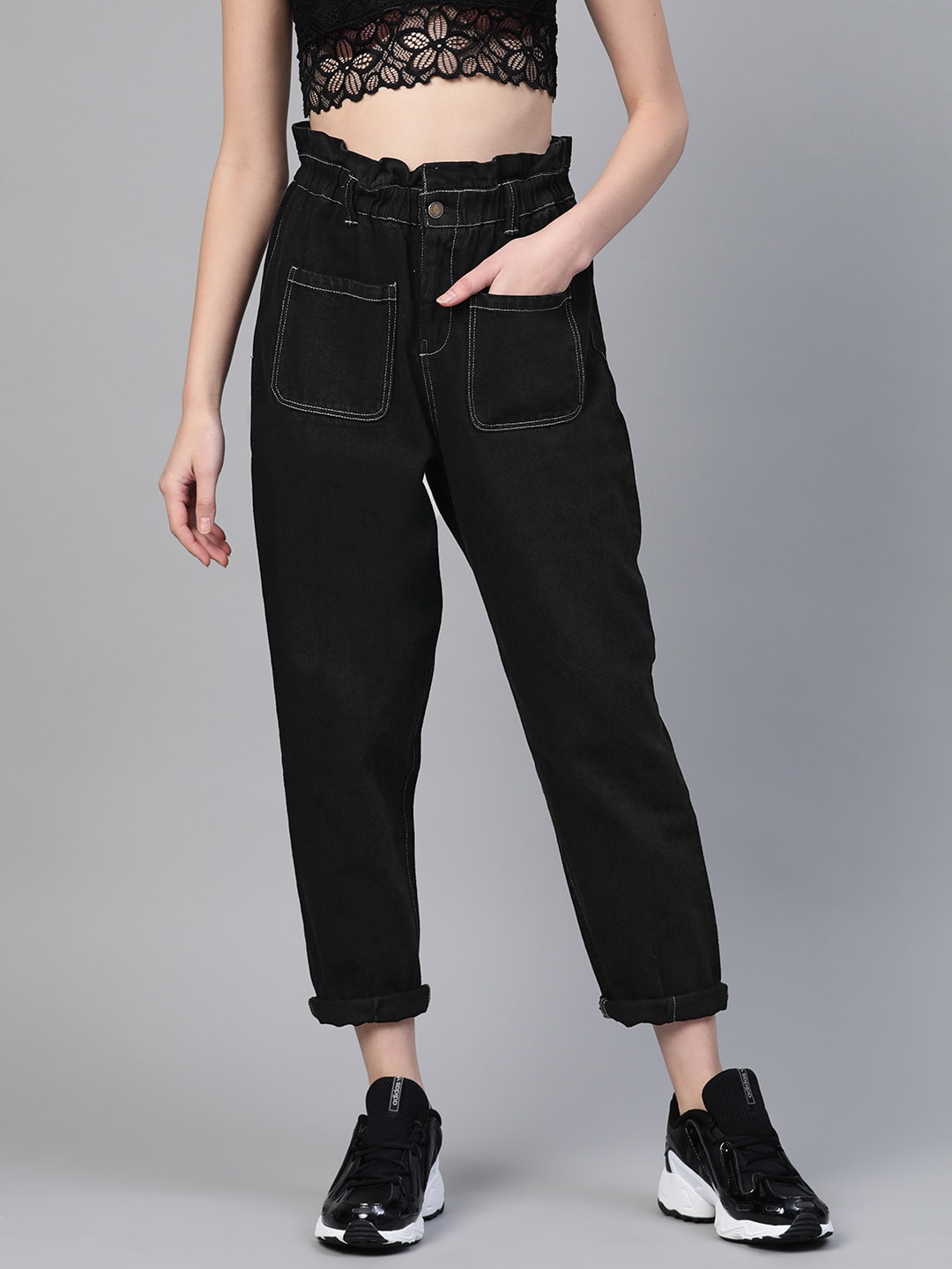 SASSAFRAS Women Black Regular Fit Mid-Rise Clean Look Slouchy Jeans