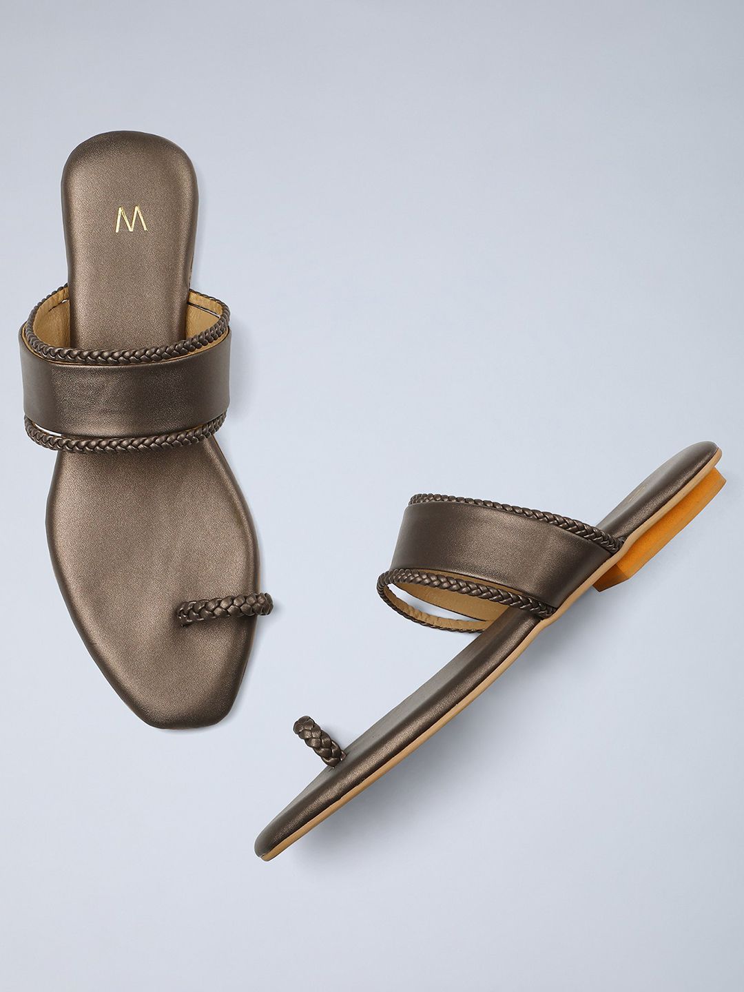 W Women Bronze Toned Solid One Toe Flats