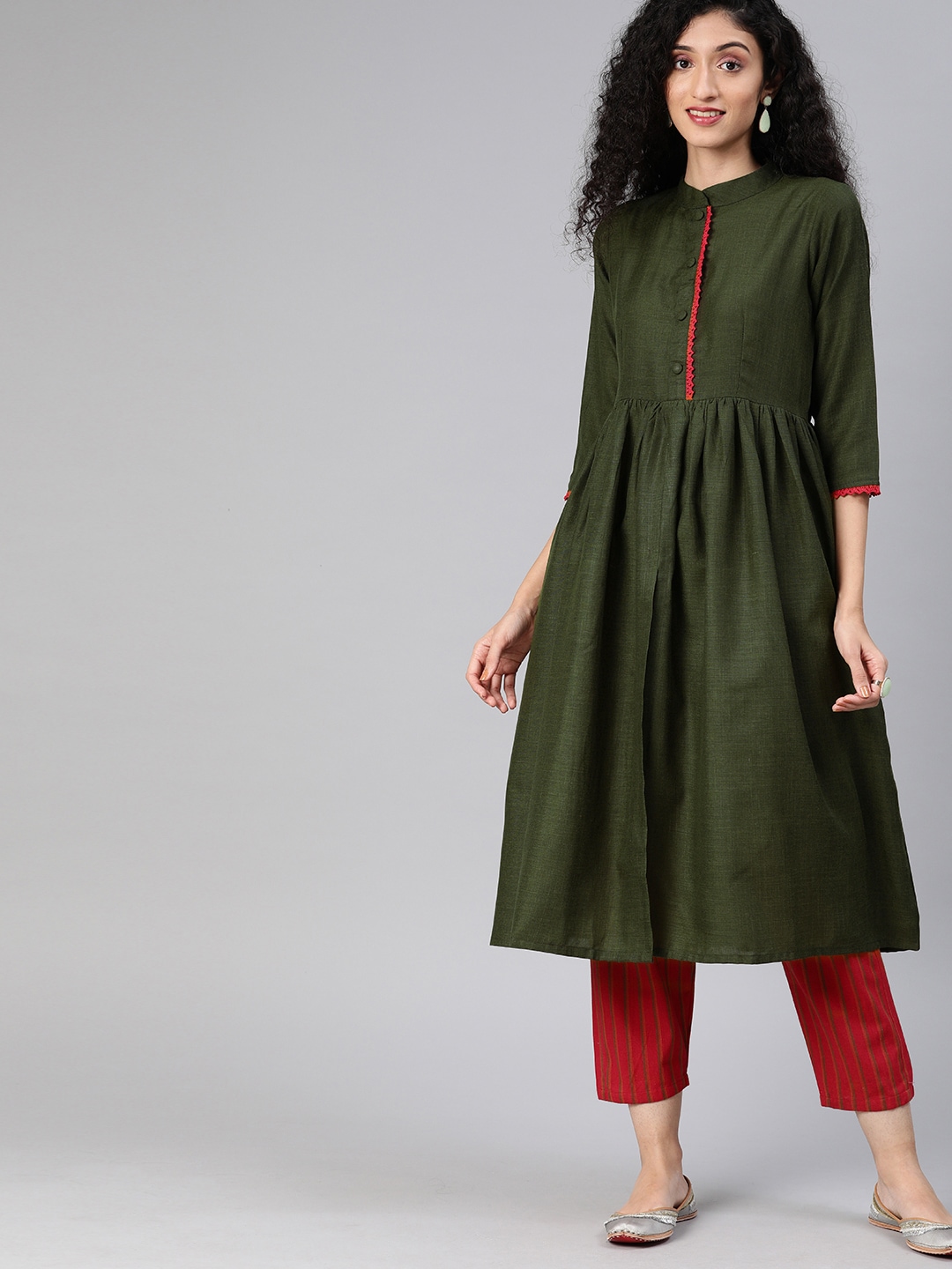 Inddus Women Olive Green Solid Kurta with Red Striped Cropped Trousers