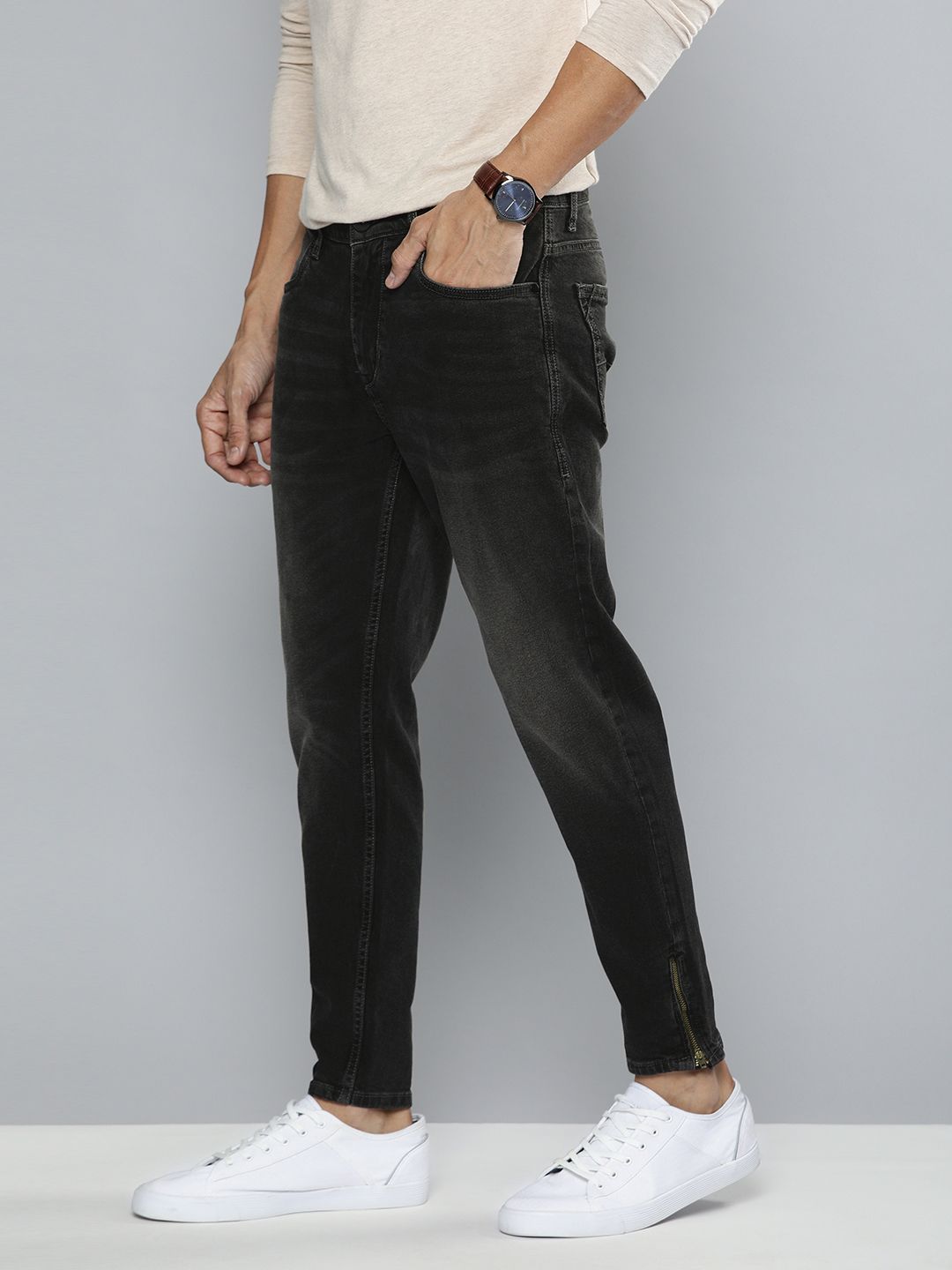 Mast & Harbour Men Black Slim Tapered Fit Mid-Rise Clean Look Stretchable Jeans