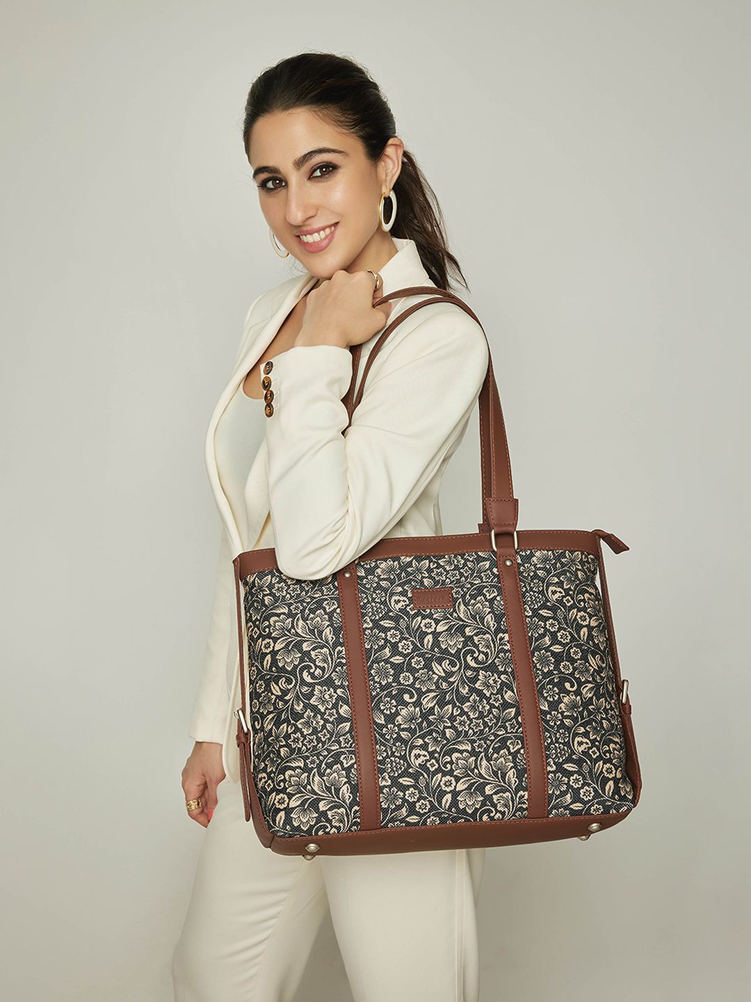 ZOUK Black and Beige Printed Handicraft Fabric & Vegan Leather Sustainable Shoulder Bag-picture-44
