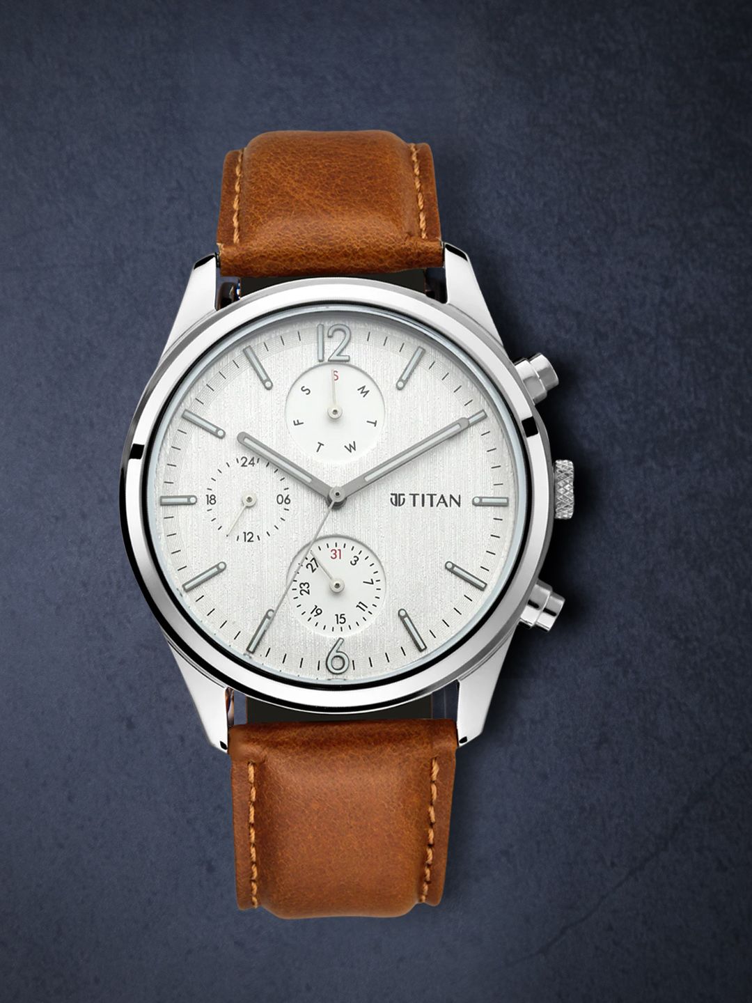 Titan Men White Analogue Watch-image-0